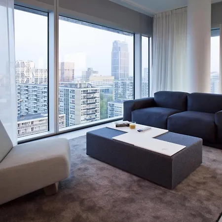 Urban Residences Aparthotel 4*