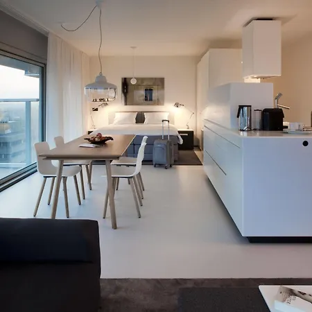 Urban Residences 4*